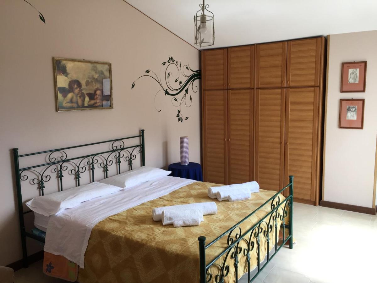 Olivadi B&B Hollywood מראה חיצוני תמונה