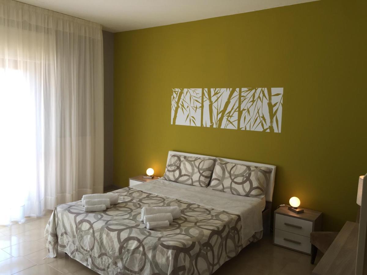 Olivadi B&B Hollywood מראה חיצוני תמונה